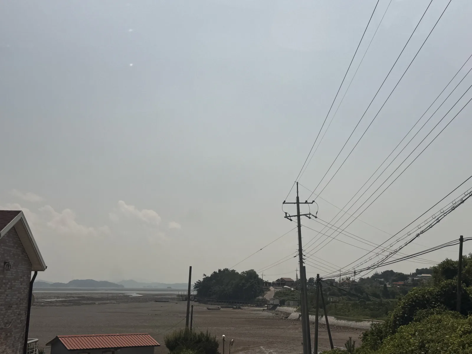 물 빠진 갯벌 풍경